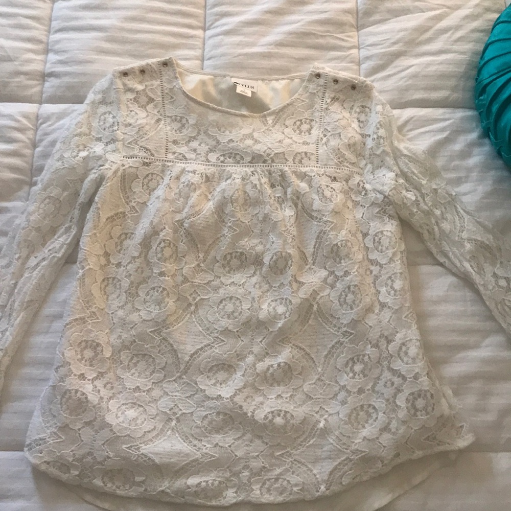 Lace Stylus Shirt